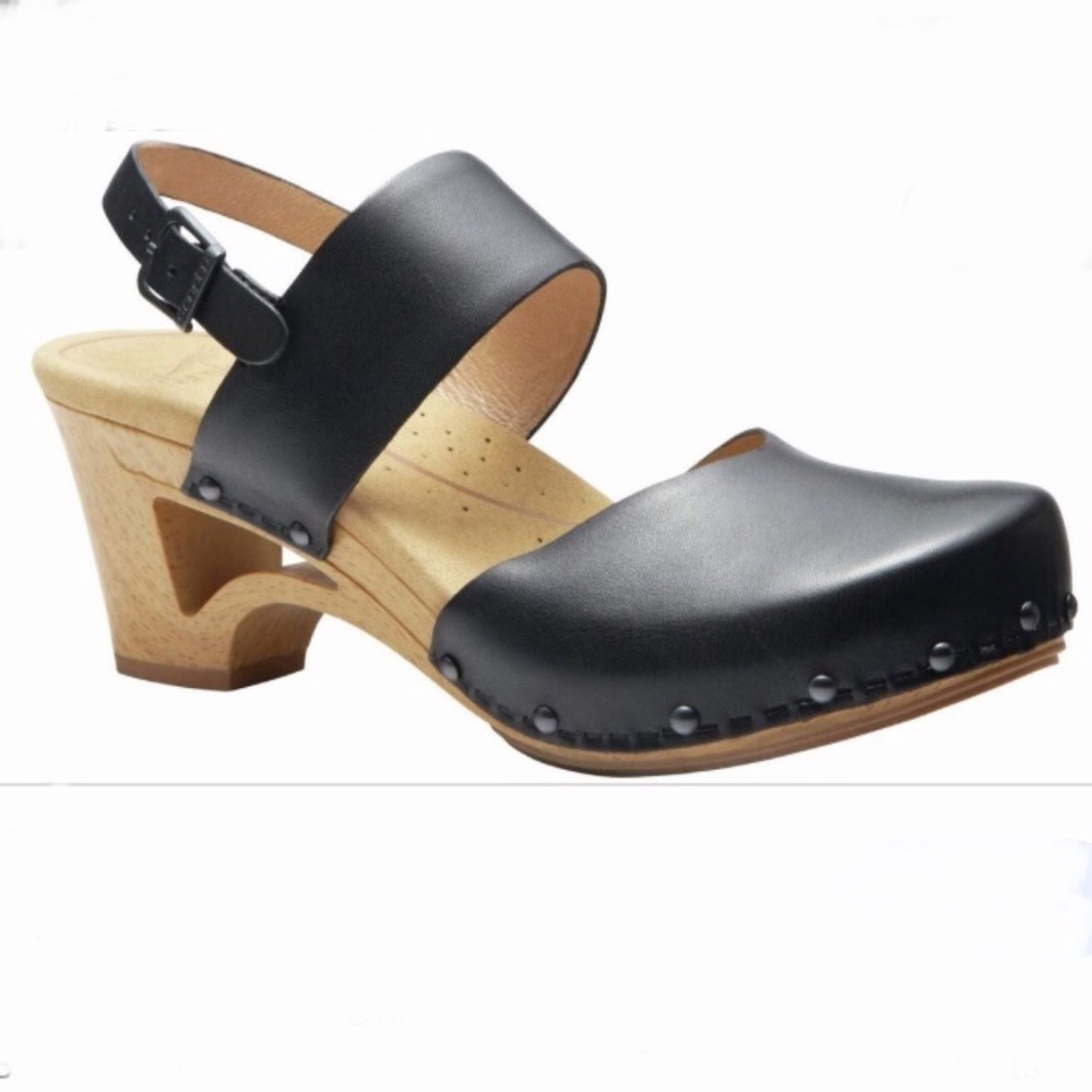 Dansko Thea Clog Sandal in Black
